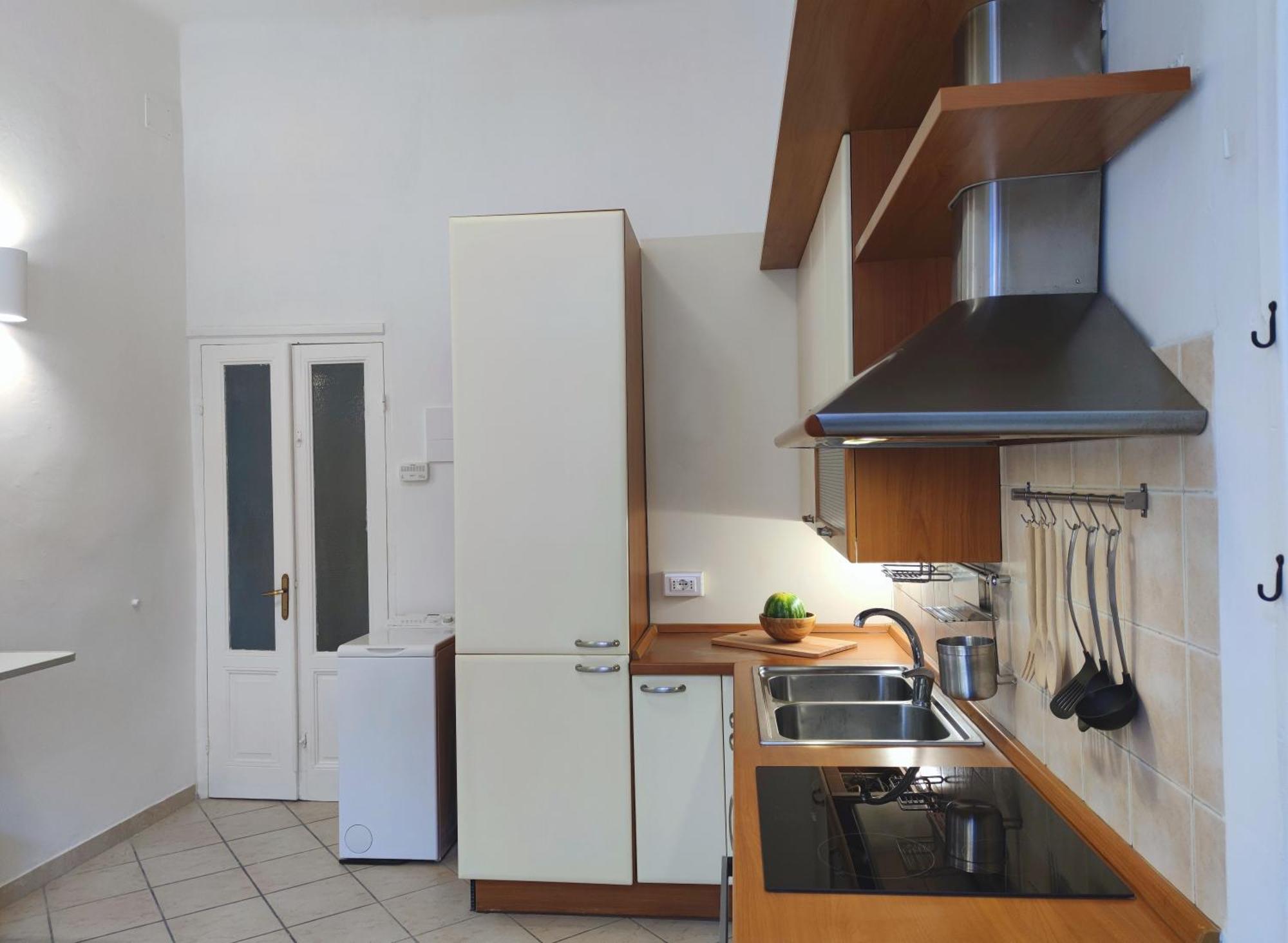 Palmito Apartment Специя Екстериор снимка